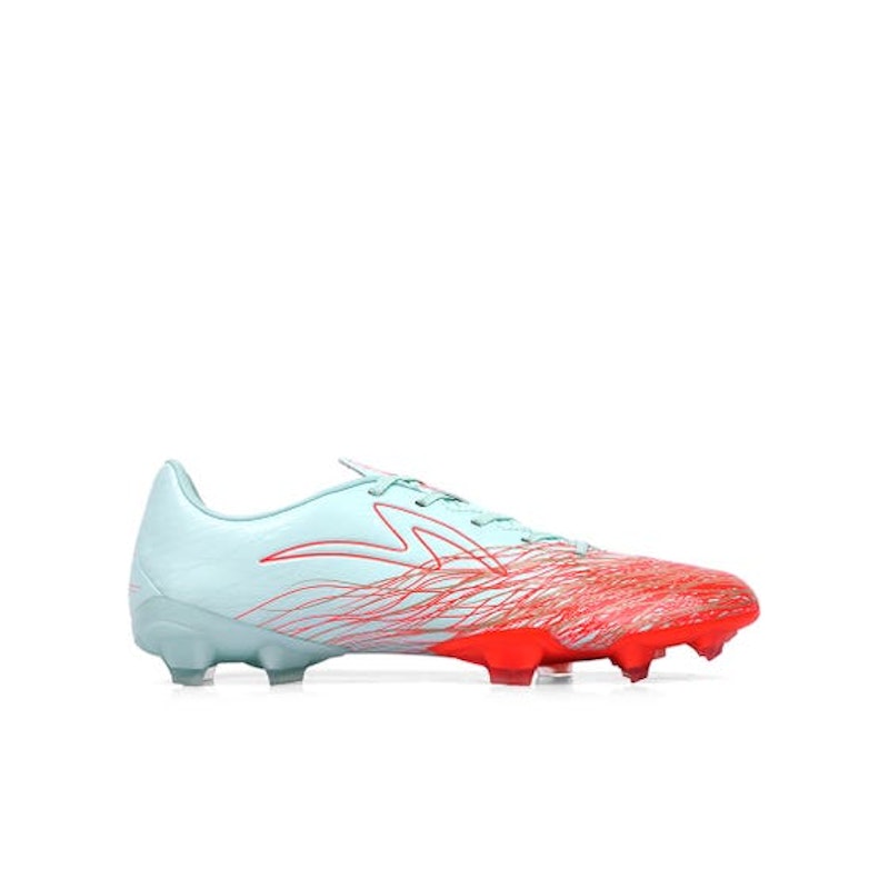 6 Rekomendasi Sepatu Bola Specs : Desain, Jenis, dan Harganya